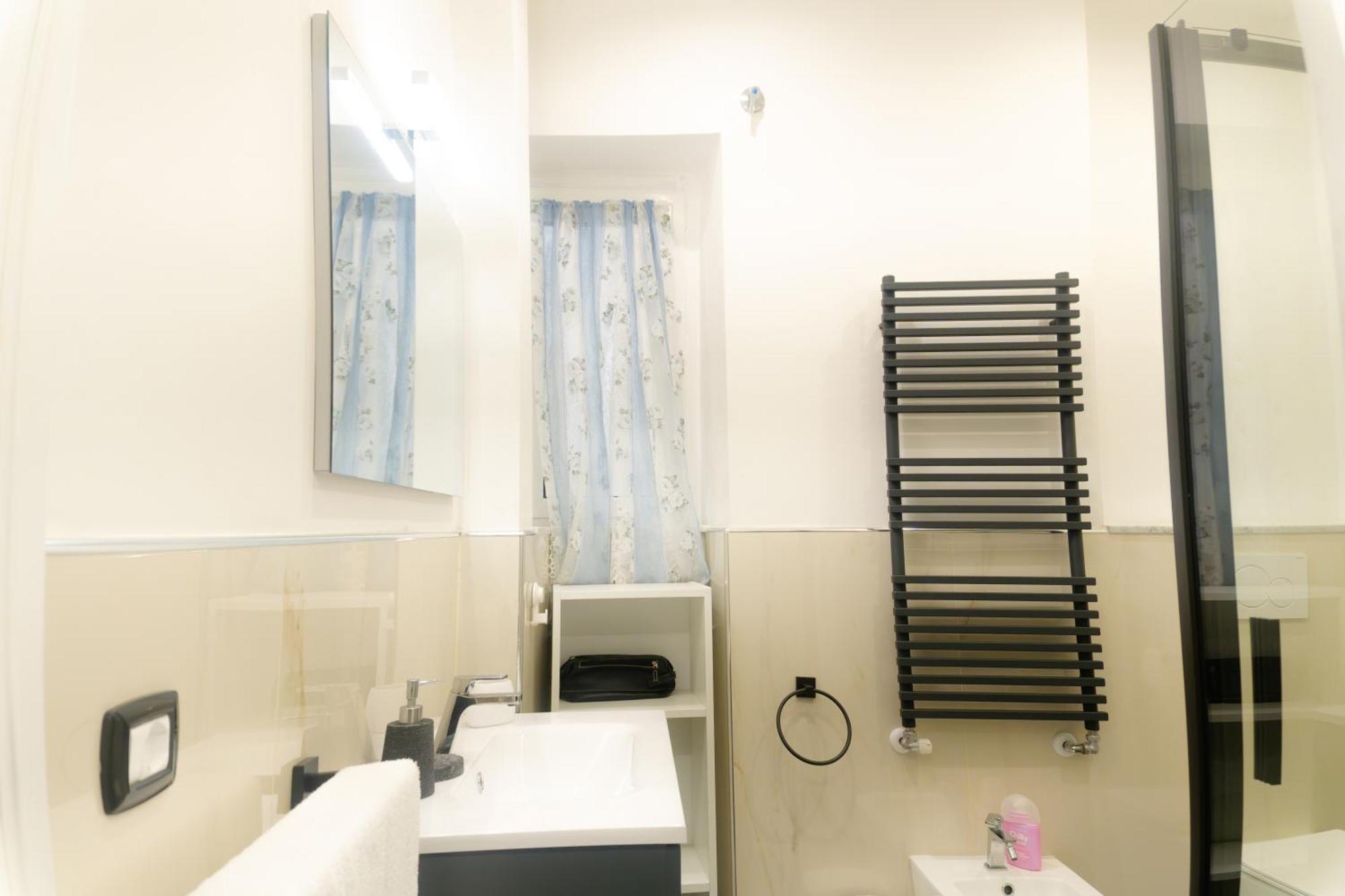 Marassi Suite Genoa Ngoại thất bức ảnh